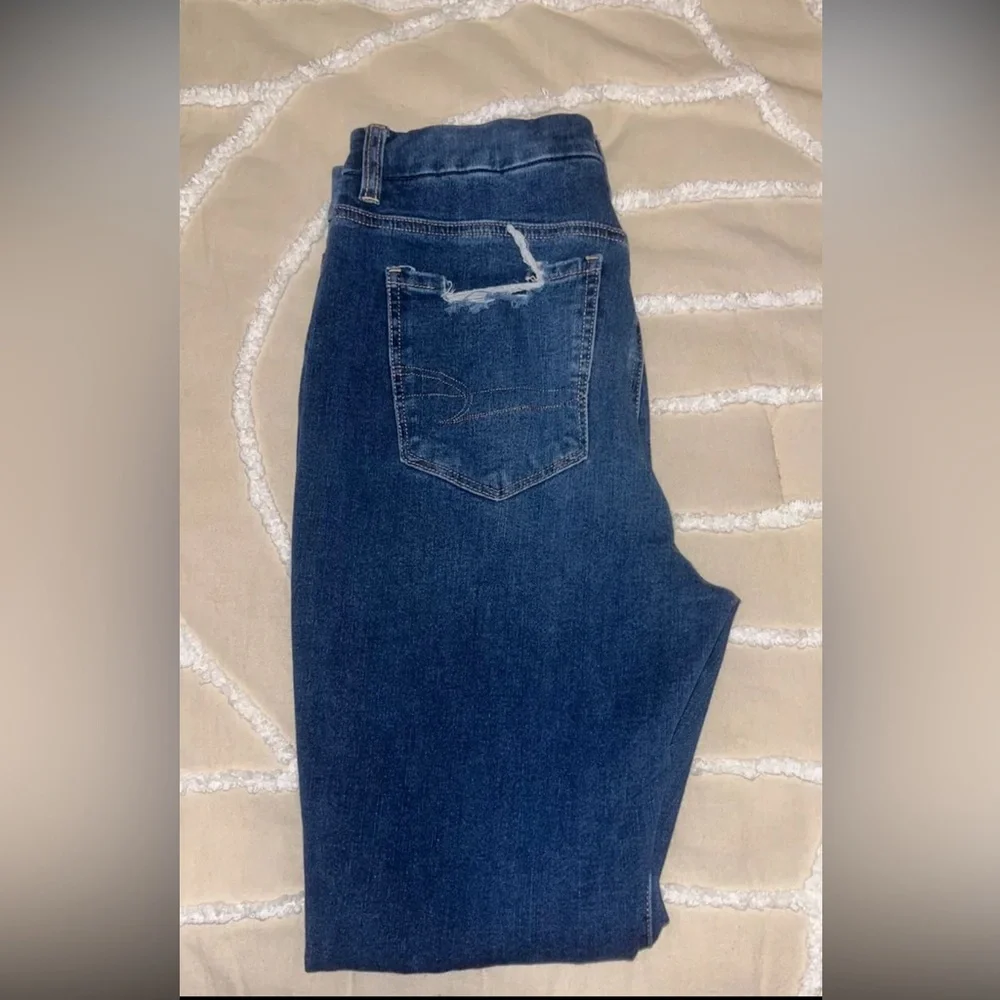 American Eagle Outfitters Navy Ripped Skinny Jeans - Picture 2 of 3